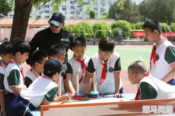 揉胸摸下面视频在生活中我们要关注健康与积极的心态让每一天都充满活力和正能量一起追求美好生活